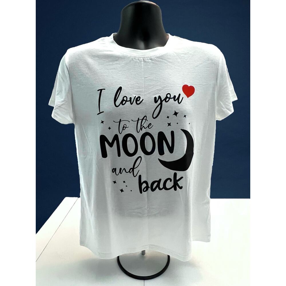 I Love You to the Moon‎ and Back White T-Shirt Romantic Quote Tee Woman’s Size M
